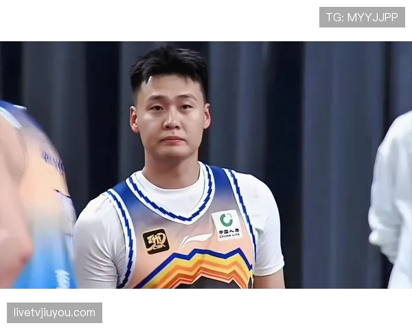 赵睿赛场像猛兽,场下掏卡买表那气场,普通人压力直接爆表 赵睿赛场像猛兽,场下掏卡买表那气场,普通人压力直接爆表